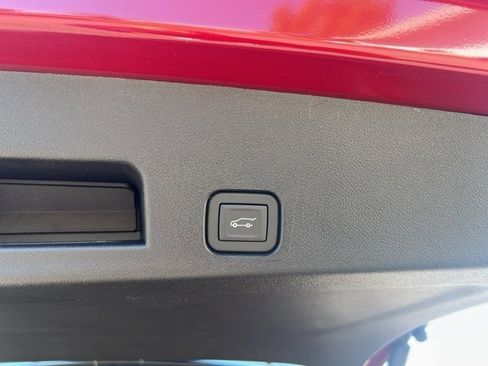 New 2026 Chevrolet Traverse LT w/ Driver Confidence Package image 35