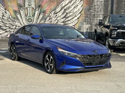 Used 2023 Hyundai Elantra SEL w/ Convenience Package