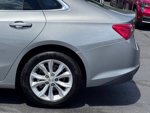 Used 2025 Chevrolet Malibu LT FWD image 36