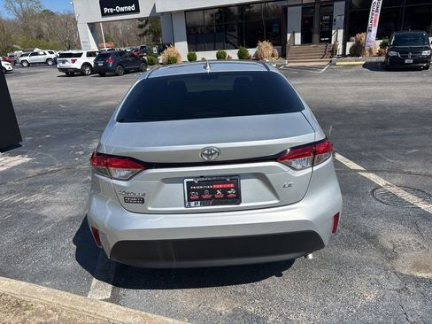 Used 2024 Toyota Corolla LE FWD image 6