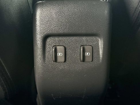 Certified 2024 Nissan Kicks SV image 16