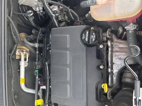 Used 2021 Buick Encore Preferred FWD image 33