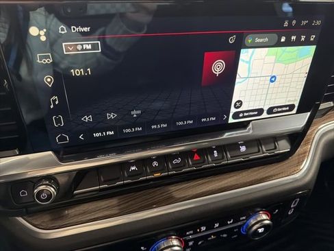 Used 2022 GMC Sierra 1500 Elevation image 23