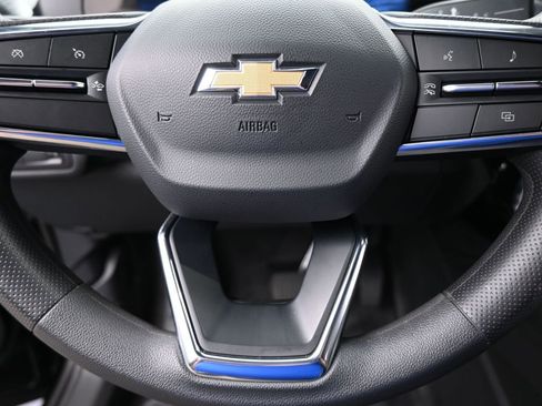 Used 2025 Chevrolet Blazer EV LT image 34