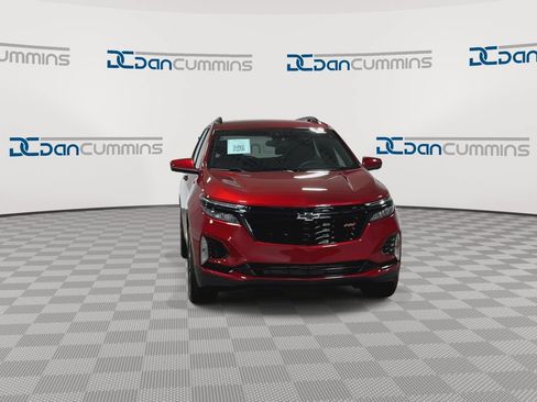 Used 2024 Chevrolet Equinox RS AWD/4WD image 4