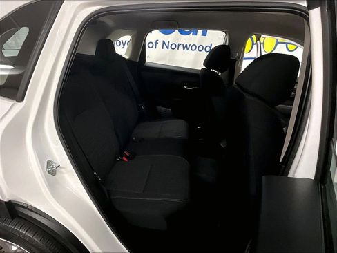 Used 2023 Honda HR-V LX image 16