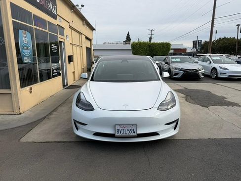 Used 2021 Tesla Model 3 Standard Range Plus RWD image 8