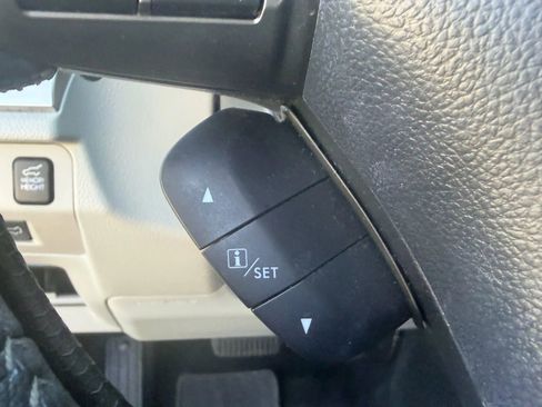 Used 2015 Subaru Forester 2.5i Touring image 18