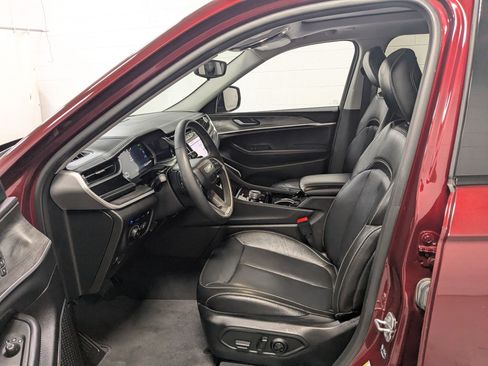 Used 2022 Jeep Grand Cherokee Limited 4xe AWD/4WD image 14