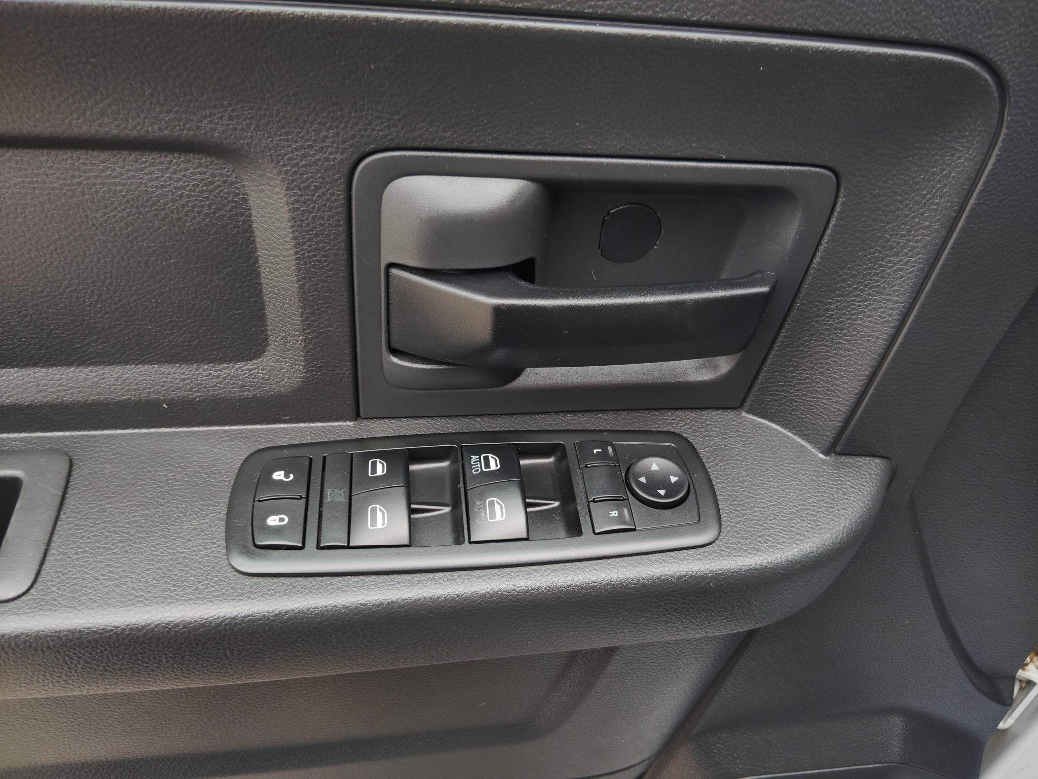 Used 2012 RAM 1500 ST w/ ST Popular Equipment Group AWD/4WD image 17