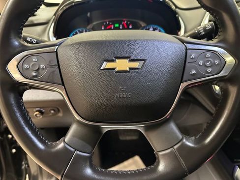 Used 2019 Chevrolet Traverse LT w/ LT Premium Package image 11