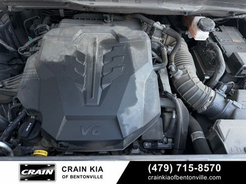 Used 2024 Kia Carnival LX image 33