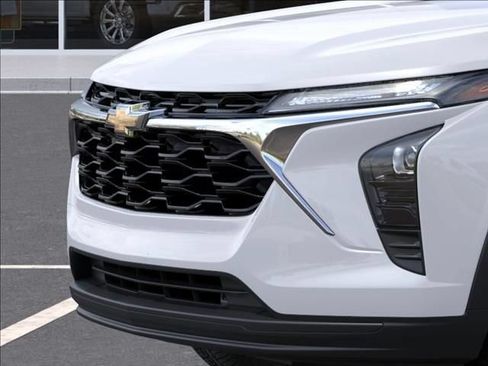 New 2026 Chevrolet Trax LS FWD image 13