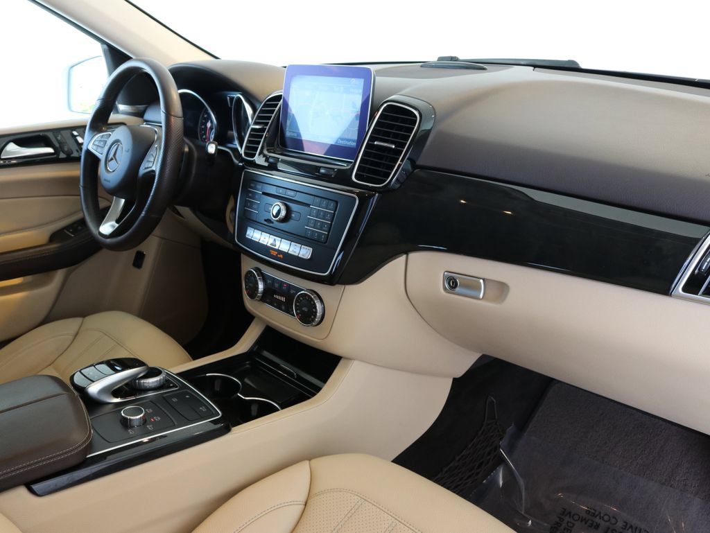 Used 2017 Mercedes-Benz GLE 350 4MATIC image 41