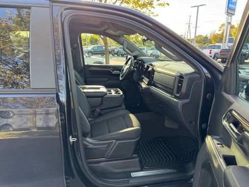 Used 2023 Chevrolet Silverado 1500 RST w/ Z71 Off-Road Package image 24