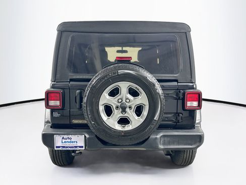 Used 2021 Jeep Wrangler Unlimited Sport AWD/4WD image 6