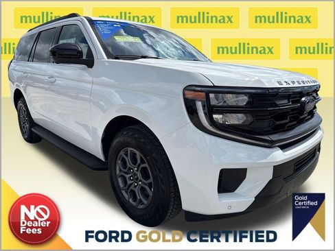 Certified 2025 Ford Expedition Active RWD image 1