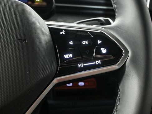 New 2025 Volkswagen ID. Buzz Pro S image 13