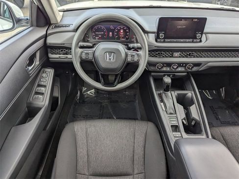 Used 2023 Honda Accord LX image 19