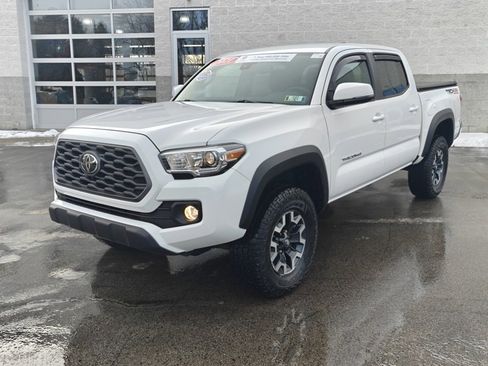 Certified 2021 Toyota Tacoma TRD Off-Road image 11