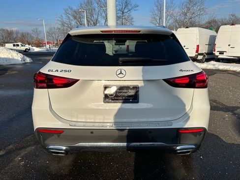 Used 2024 Mercedes-Benz GLA 250 4MATIC image 6