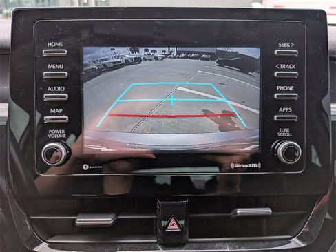 Used 2021 Toyota Camry SE image 20