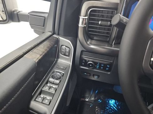Used 2026 Ford F350 Lariat AWD/4WD image 25