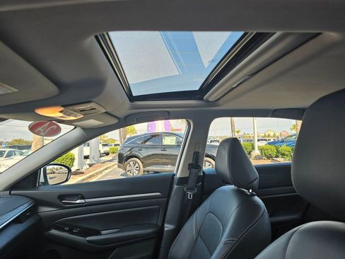 Used 2024 Nissan Altima 2.5 SL image 24