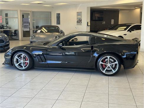 Used 2011 Chevrolet Corvette Grand Sport w/ Preferred Equipment Group image 8