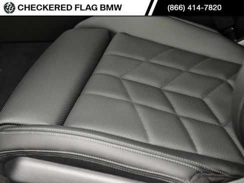 Used 2025 BMW 530i w/ M Sport Package image 23