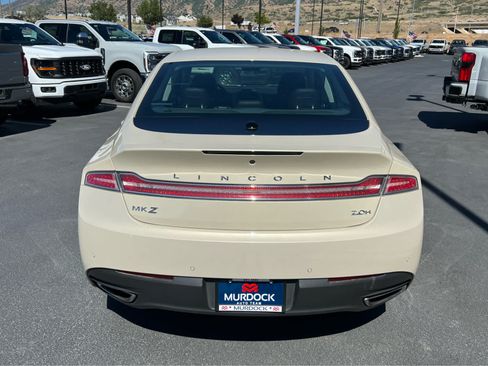 Used 2014 Lincoln MKZ Hybrid w/ Equipment Group 202A Reserve FWD image 9