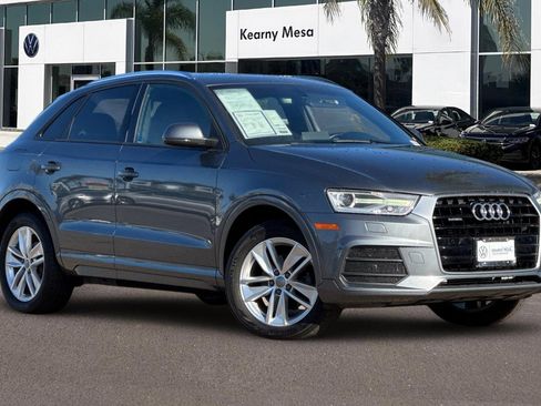 Used 2017 Audi Q3 2.0T Premium image 2