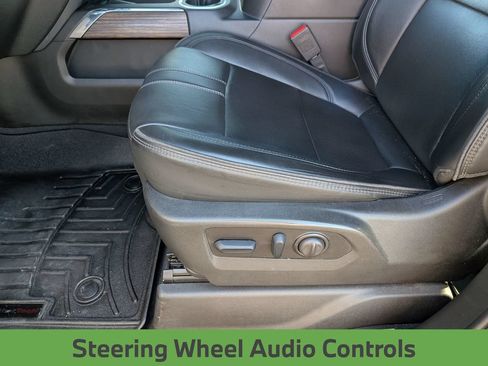 Used 2023 Chevrolet Silverado 2500 High Country w/ Technology Package AWD/4WD image 16