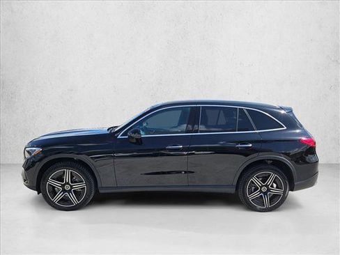 Certified 2026 Mercedes-Benz GLC 300 image 9