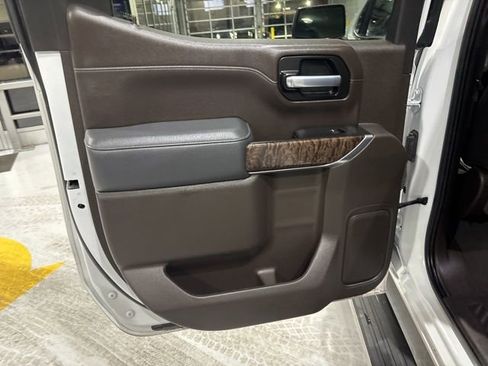 Used 2021 GMC Sierra 1500 Denali w/ Denali Ultimate Package image 30