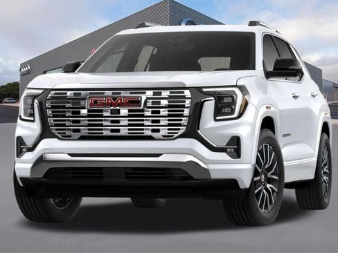 Used 2026 GMC Terrain Denali AWD/4WD image 1