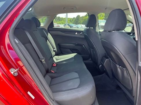 Used 2022 Kia K5 LXS FWD image 10