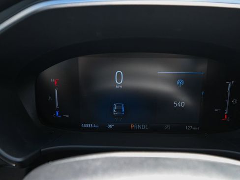Used 2025 Ford Escape Active w/ Cold Weather Package AWD/4WD image 38