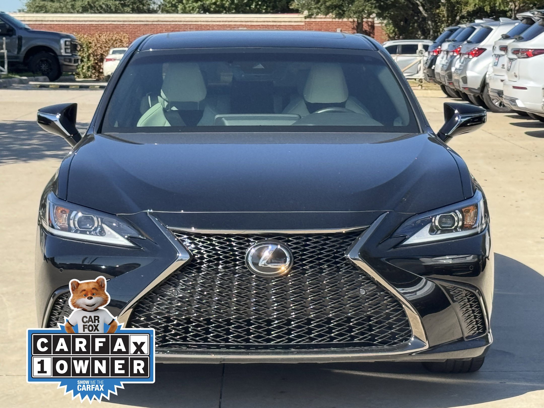 Used 2023 Lexus ES 350 F Sport w/ Accessory Package (Z2) FWD image 9