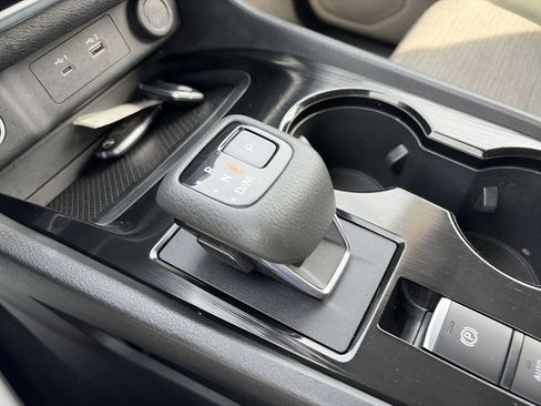 Used 2023 Nissan Rogue SV image 19