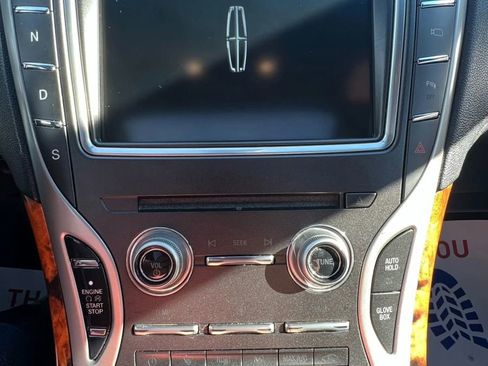 Used 2016 Lincoln MKX Reserve w/ Technology Package image 17