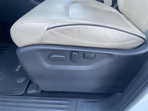 Used 2023 Nissan Armada SL image 10