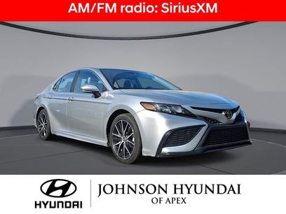 Used 2021 Toyota Camry SE w/ Cold Weather Package