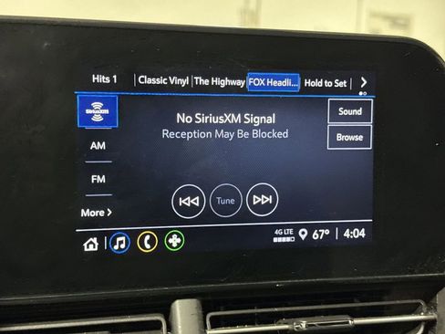 Used 2024 Chevrolet Trax RS FWD image 14