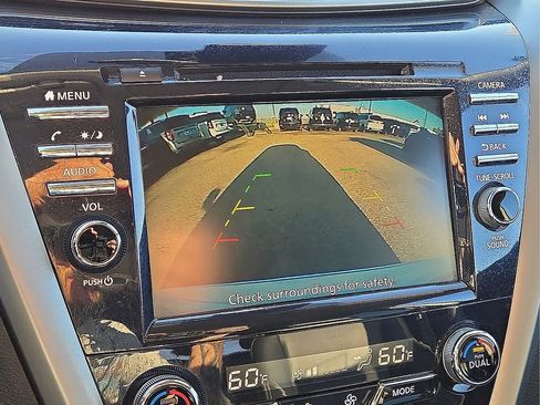 Used 2024 Nissan Murano SV image 27