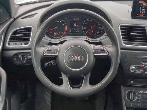 Used 2018 Audi Q3 2.0T Premium Plus image 14