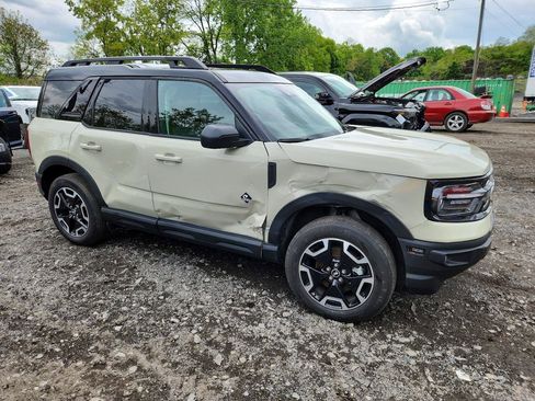 Used 2024 Ford Bronco Sport Outer Banks AWD/4WD image 1
