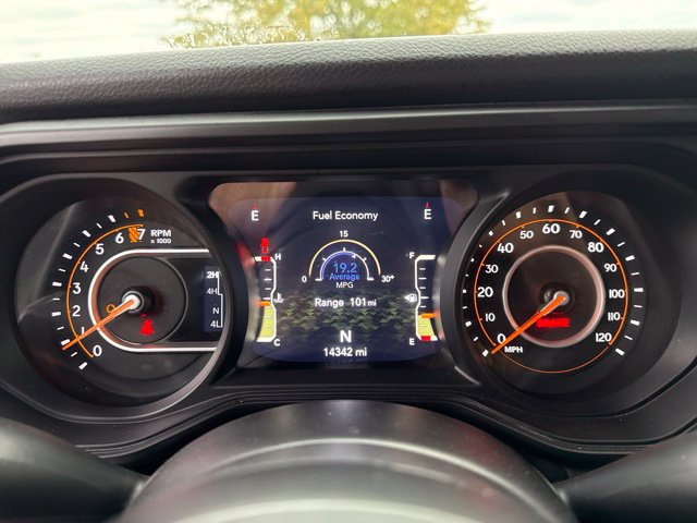 Used 2024 Jeep Gladiator Sport AWD/4WD image 15