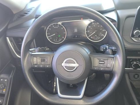 Used 2024 Nissan Rogue S AWD/4WD image 14