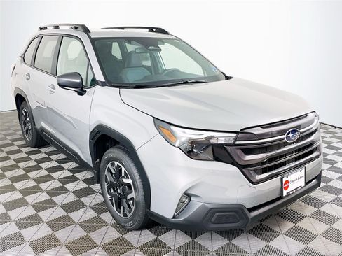 New 2026 Subaru Forester Premium AWD/4WD image 1